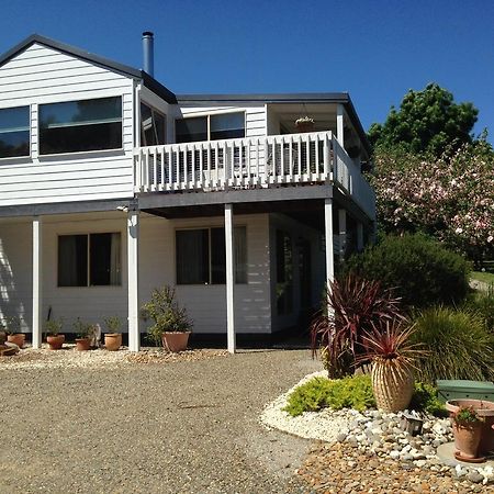 Yarra Glen Bed & Breakfast ภายนอก รูปภาพ