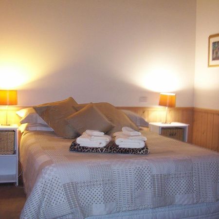 Yarra Glen Bed & Breakfast ภายนอก รูปภาพ